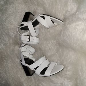 Marc Fisher Size 9.5 M White Leather Strappy Heeled Sandals